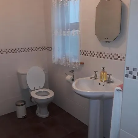 Bed & Breakfast Bealaha House