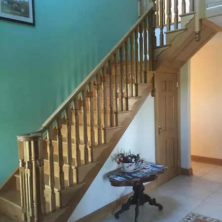 فندق مبيت وإفطار Bealaha House *